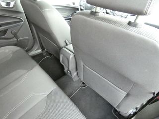 Voertuigafbeelding 32