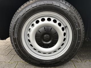 Voertuigafbeelding 36