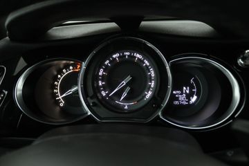 Voertuigafbeelding 13