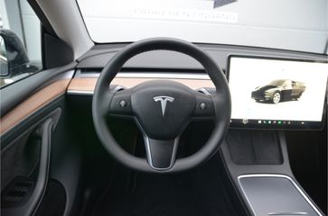 Voertuigafbeelding 13