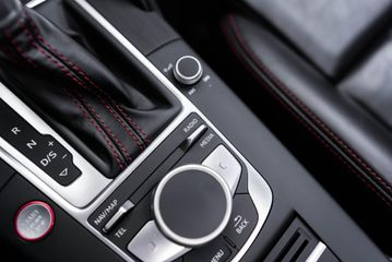 Voertuigafbeelding 32