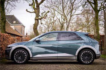 Voertuigafbeelding 2