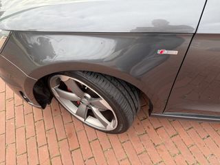 Voertuigafbeelding 13