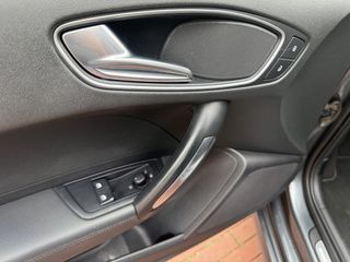 Voertuigafbeelding 43