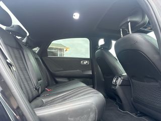 Voertuigafbeelding 10