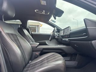 Voertuigafbeelding 7