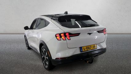 Voertuigafbeelding 2