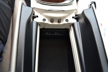 Voertuigafbeelding 27