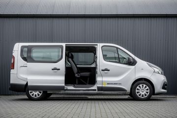 Voertuigafbeelding 6