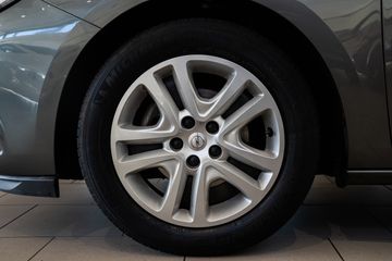 Voertuigafbeelding 3