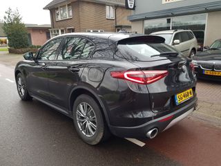 Voertuigafbeelding 17