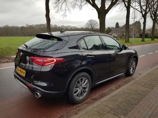 Voertuigafbeelding 2