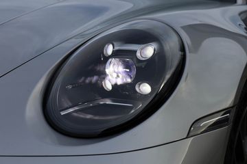 Voertuigafbeelding 7