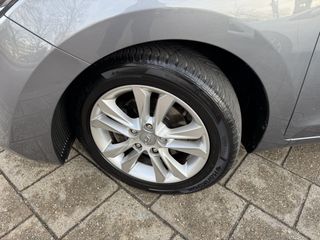 Voertuigafbeelding 14