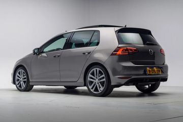 Voertuigafbeelding 2