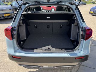 Voertuigafbeelding 6