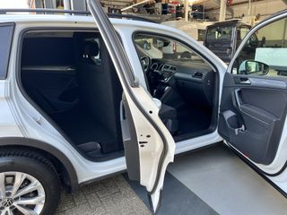 Voertuigafbeelding 7