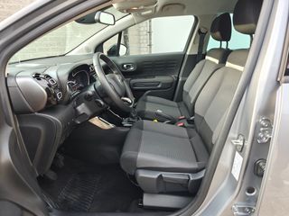 Voertuigafbeelding 10