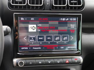 Voertuigafbeelding 23