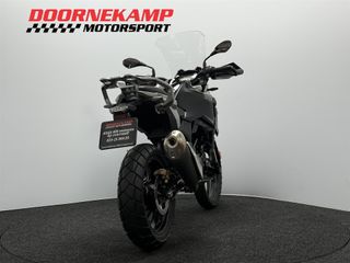 Voertuigafbeelding 13