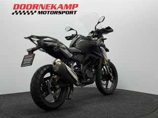 Voertuigafbeelding 14