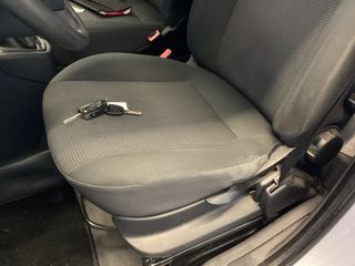 Voertuigafbeelding 26