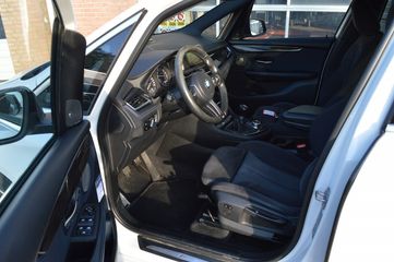 Voertuigafbeelding 18