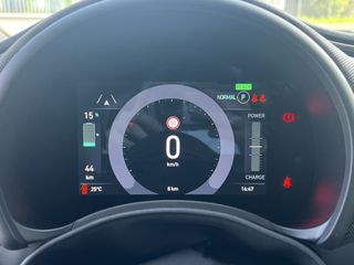 Voertuigafbeelding 8