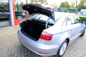 Voertuigafbeelding 8