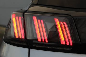 Voertuigafbeelding 42