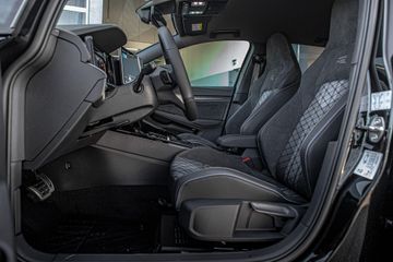 Voertuigafbeelding 15