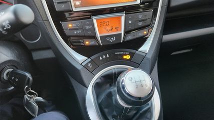 Voertuigafbeelding 11