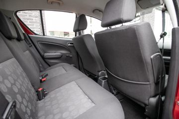 Voertuigafbeelding 6