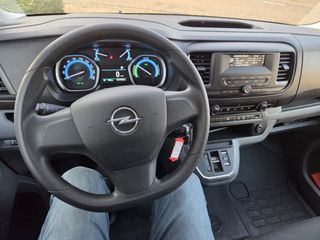 Voertuigafbeelding 10