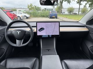 Voertuigafbeelding 11