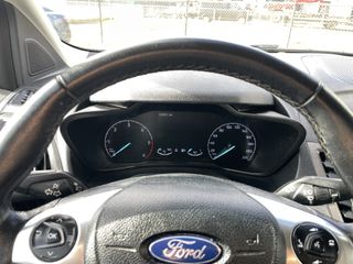 Voertuigafbeelding 8