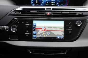 Voertuigafbeelding 12