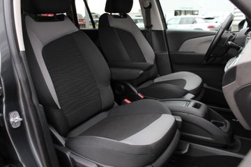 Voertuigafbeelding 9