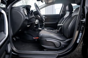 Voertuigafbeelding 4