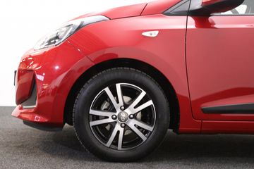 Voertuigafbeelding 6