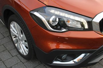 Voertuigafbeelding 4