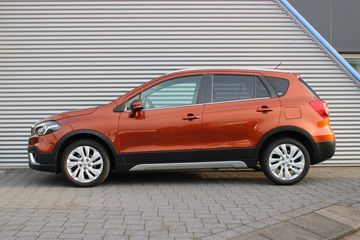 Voertuigafbeelding 6