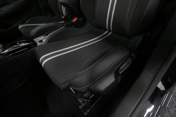 Voertuigafbeelding 12