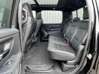 Voertuigafbeelding 38