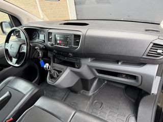 Voertuigafbeelding 38