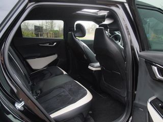 Voertuigafbeelding 36