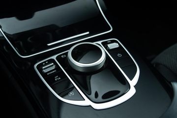 Voertuigafbeelding 24