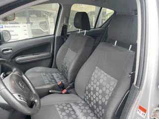 Voertuigafbeelding 7