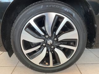 Voertuigafbeelding 12