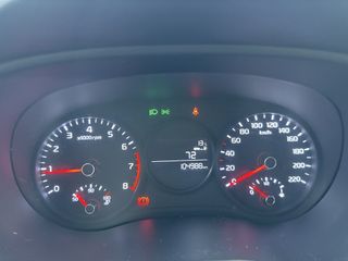 Voertuigafbeelding 6